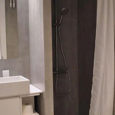 One By Olala Homes *
